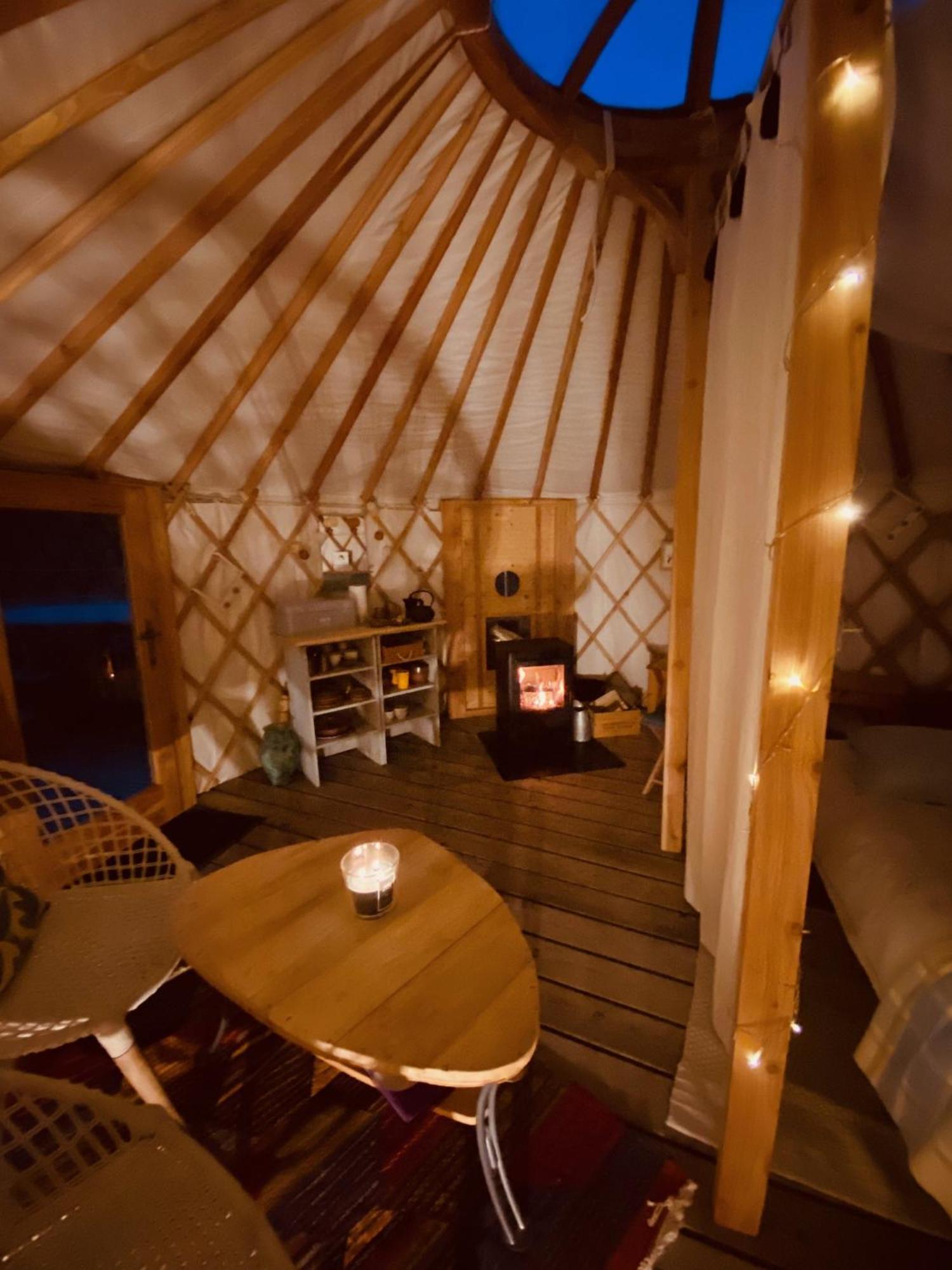 Yourte Et Son Bain Nordique Frechet-Aure Luaran gambar
